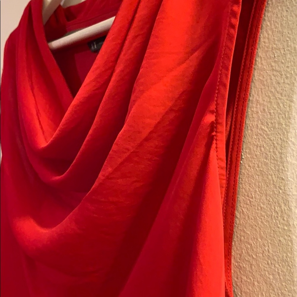 Red top - Picture 3 of 3